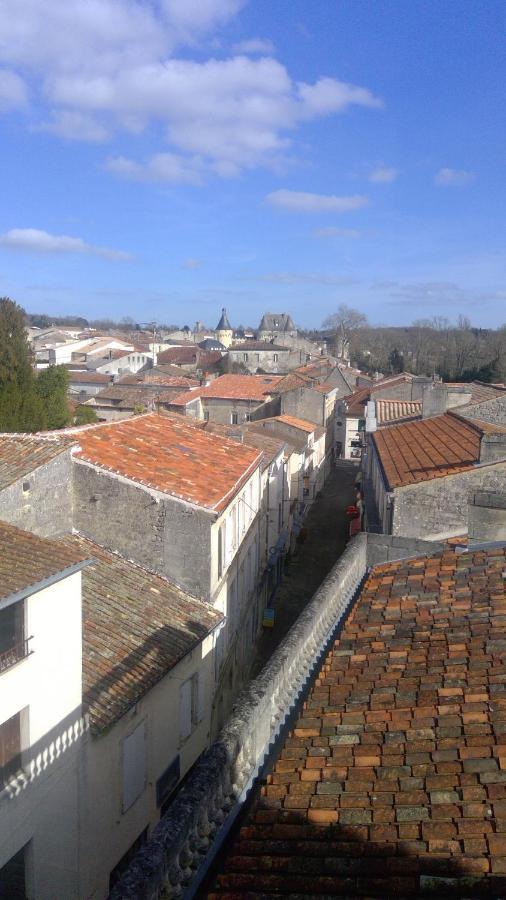 Residence Du Marche Jonzac Buitenkant foto