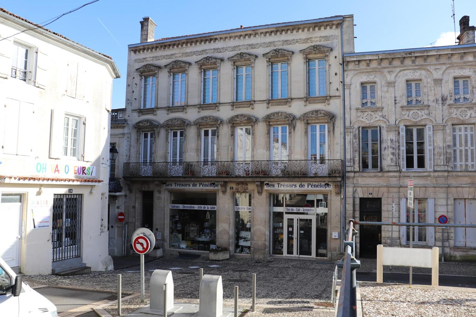 Residence Du Marche Jonzac Buitenkant foto